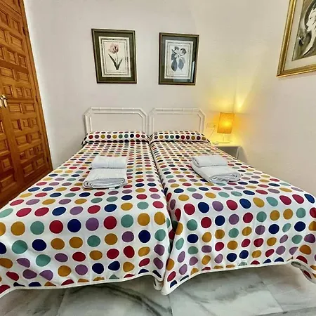 Carabeo - Prime Location & Pool - Lual