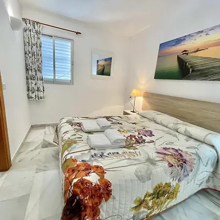 Carabeo - Prime Location & Pool - Lual Nerja